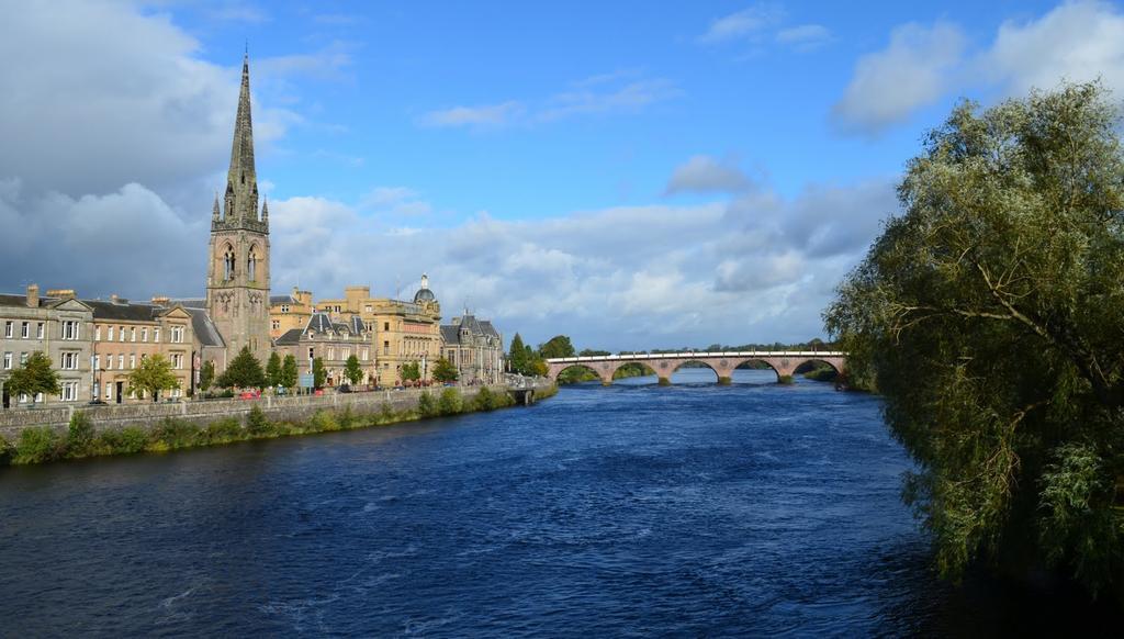 Apt Gleneagles Selfcatering アウキテラーダー エクステリア 写真